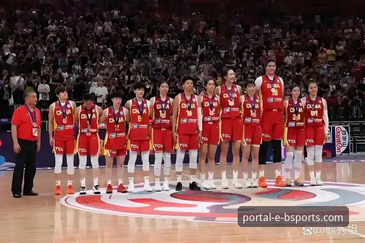 深度解析中国女篮关键胜利：从战术调整到球员爆发